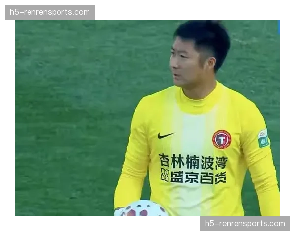 辽宁铁人2-1击败北京国安，主场取得关键胜利
